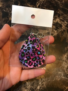 RTS Sale items- keychains and earrings